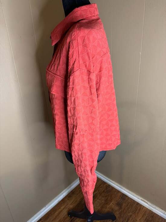 Privy Baked Apple L/S Cropped Textured Shirt Jacket - Picture 2 of 5